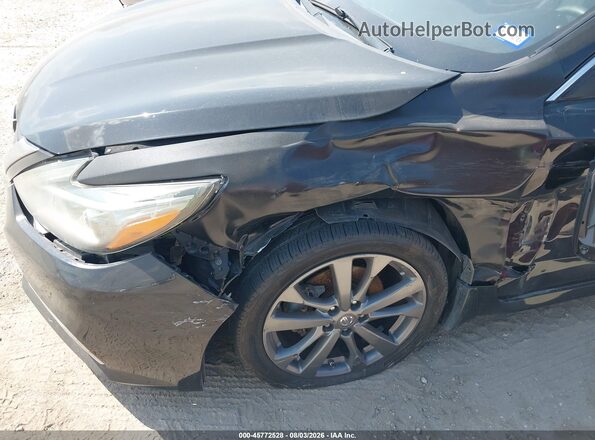1N4AL3AP6JC280389 2018 NISSAN ALTIMA Black Widok z przodu