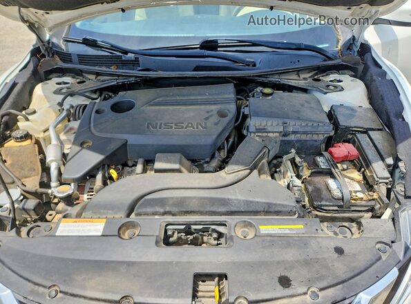 1N4AL3AP7GC185400 2016 NISSAN ALTIMA White Vista interior trasera