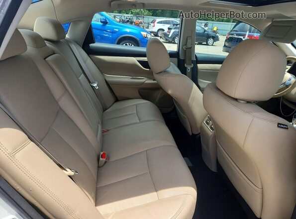 1N4AL3AP7GC185400 2016 NISSAN ALTIMA White Vista de los asientos traseros