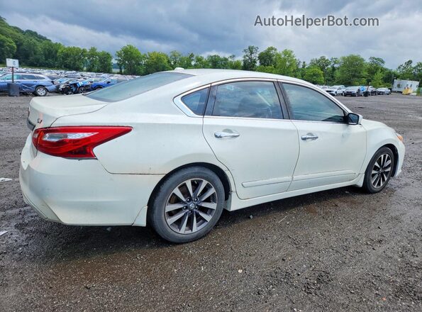 1N4AL3AP7GC281771 2016 NISSAN ALTIMA White Tył prawy