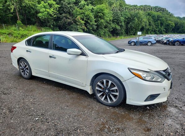 1N4AL3AP7GC281771 2016 NISSAN ALTIMA White Przód prawy