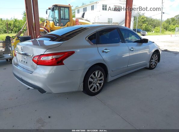 1N4AL3AP7GN380787 2016 NISSAN ALTIMA Серебряный Задняя правая четверть