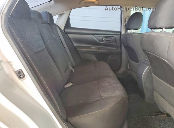 1N4AL3AP7HC258377 2017 NISSAN ALTIMA Silver Вид задніх сидінь
