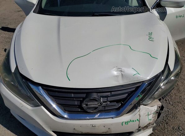 1N4AL3AP7HN320753 2017 NISSAN ALTIMA Белый Вид задней части салона