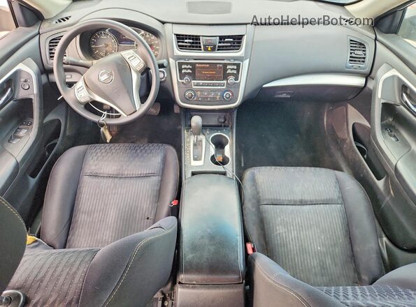 1N4AL3AP7HN346446 2017 NISSAN ALTIMA Серебряный Вид панели приборов