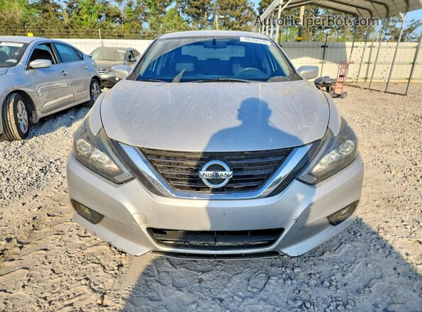 1N4AL3AP7HN351582 2017 NISSAN ALTIMA Silver Widok z przodu