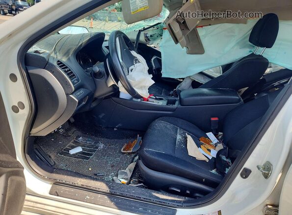 1N4AL3AP7JC109862 2018 NISSAN ALTIMA White Front interior view