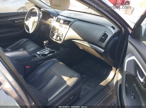 1N4AL3AP7JC130906 2018 NISSAN ALTIMA Серый Вид салона спереди