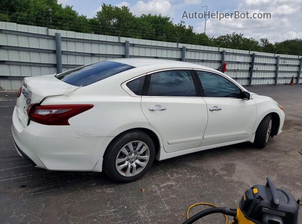 1N4AL3AP7JC144434 2018 NISSAN ALTIMA White Հետևի աջ