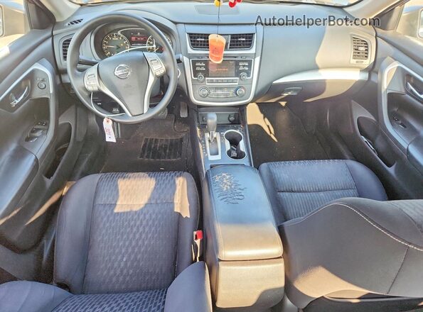 1N4AL3AP7JC247790 2018 NISSAN ALTIMA Black Dashboard view