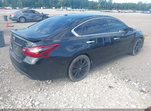 1N4AL3AP7JC280742 2018 NISSAN ALTIMA Черный Задняя правая четверть