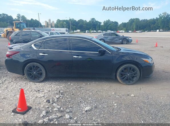 1N4AL3AP7JC280742 2018 NISSAN ALTIMA Черный Вид задней части салона