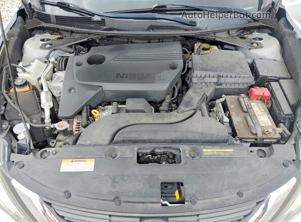 1N4AL3AP8GC140837 2016 NISSAN ALTIMA Silver Rear interior view