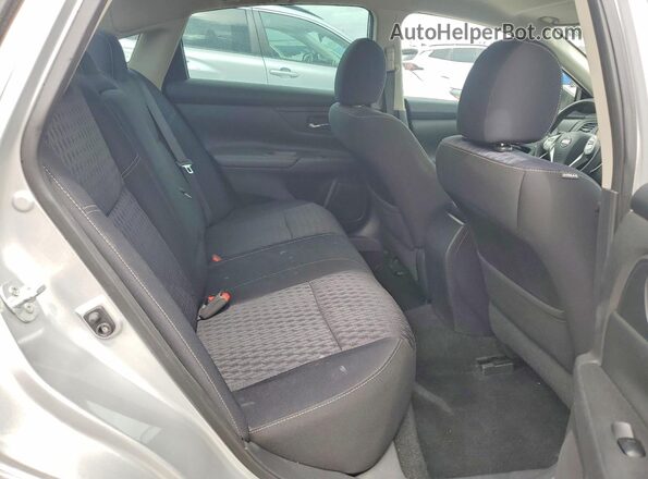 1N4AL3AP8GC140837 2016 NISSAN ALTIMA Silver Rear seats view