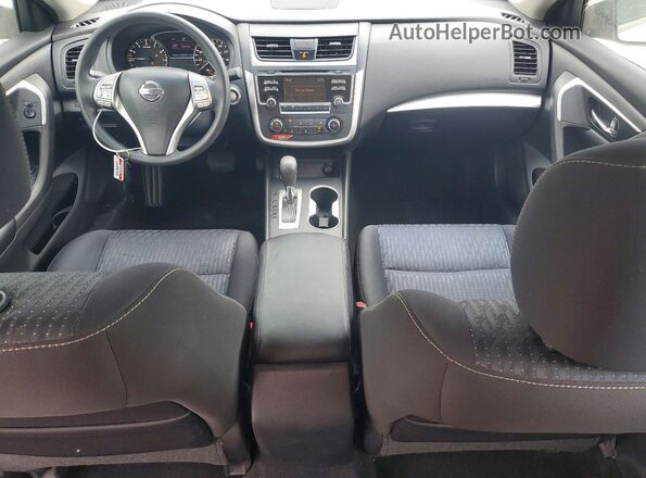 1N4AL3AP8GC143544 2016 NISSAN ALTIMA Серебряный Вид панели приборов