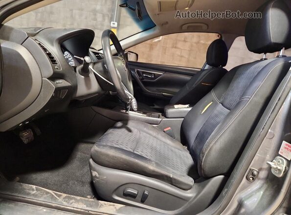 1N4AL3AP8GC152146 2016 NISSAN ALTIMA Gray Вид салону спереду