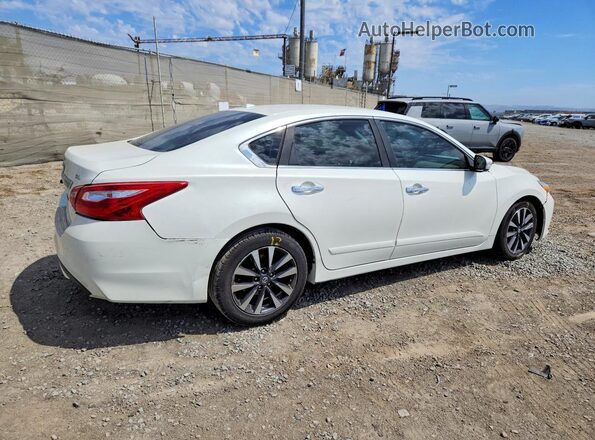 1N4AL3AP8GC289958 2016 NISSAN ALTIMA White Հետևի աջ