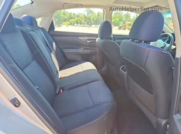 1N4AL3AP8HC197895 2017 NISSAN ALTIMA Серебряный Вид задних сидений