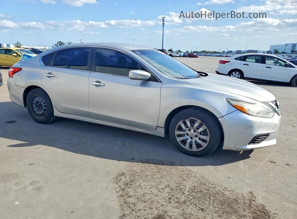 1N4AL3AP8HC232368 2017 NISSAN ALTIMA Silver Front right