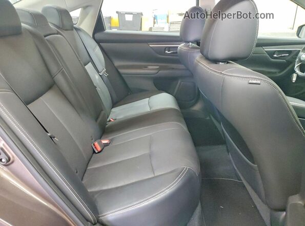 1N4AL3AP8HC245847 2017 NISSAN ALTIMA Gray Rear seats view