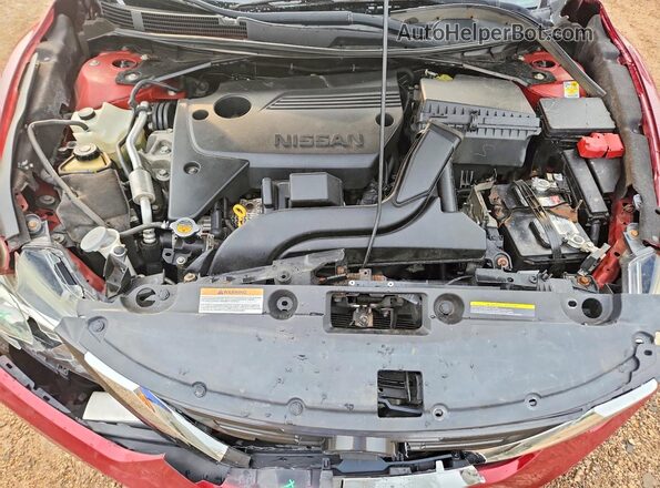 1N4AL3AP8HC252099 2017 NISSAN ALTIMA Red Widok wnętrza z tyłu