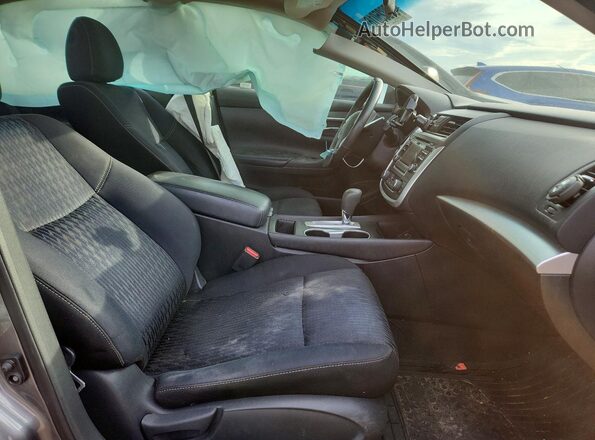 1N4AL3AP8HC260784 2017 NISSAN ALTIMA Gray Front interior view