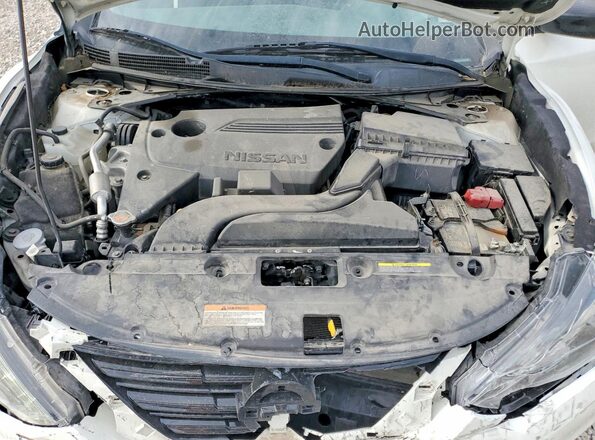 1N4AL3AP8HC267301 2017 NISSAN ALTIMA White Vista interior trasera