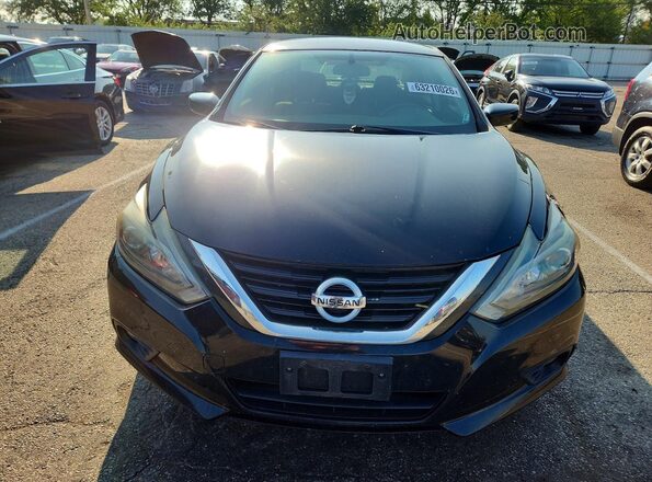 1N4AL3AP8HN353048 2017 NISSAN ALTIMA Black Widok z przodu