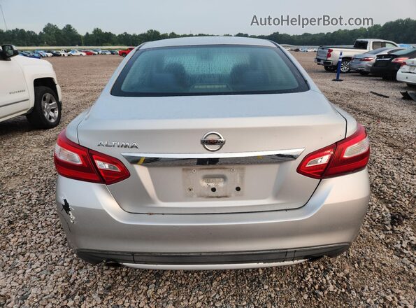 1N4AL3AP8HN367001 2017 NISSAN ALTIMA Silver Вид ззаду