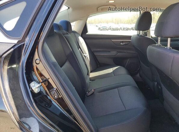1N4AL3AP8JC135631 2018 NISSAN ALTIMA Black Rear seats view