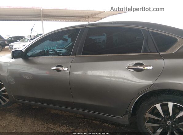 1N4AL3AP8JC175739 2018 NISSAN ALTIMA Серый Панорамный вид салона 360°