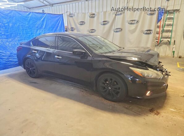 1N4AL3AP8JC184165 2018 NISSAN ALTIMA Черный Передняя правая четверть