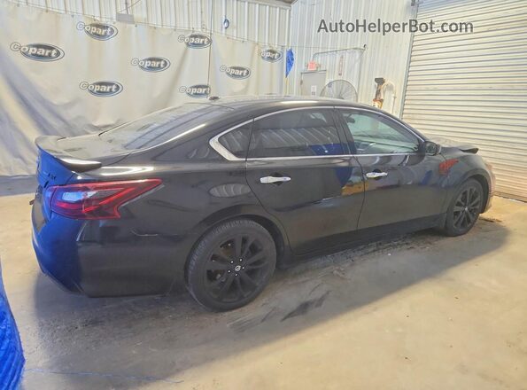 1N4AL3AP8JC184165 2018 NISSAN ALTIMA Черный Задняя правая четверть