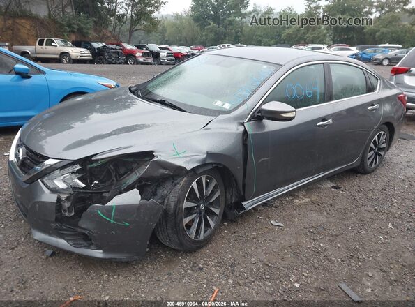 1N4AL3AP8JC208352 2018 NISSAN ALTIMA Gray Vista tres cuartos delantera izquierda