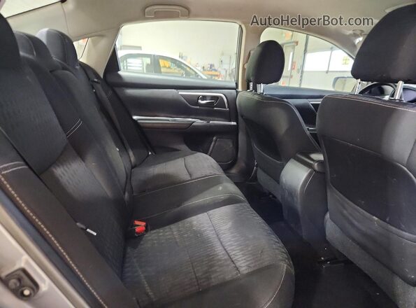 1N4AL3AP8JC279468 2018 NISSAN ALTIMA Gray Rear seats view