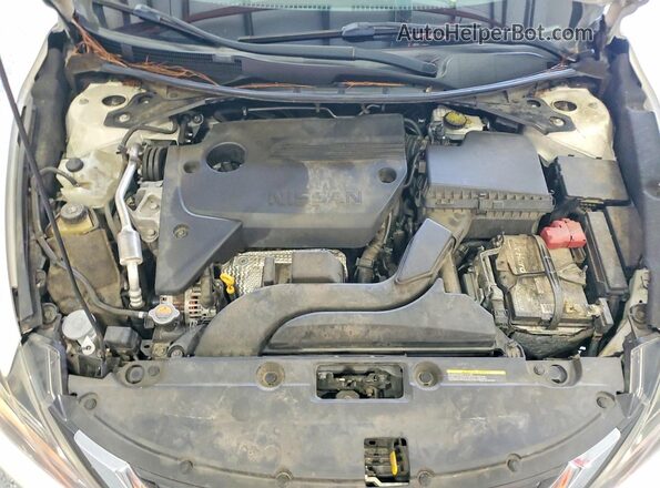 1N4AL3AP8JC285111 2018 NISSAN ALTIMA Белый Вид задней части салона