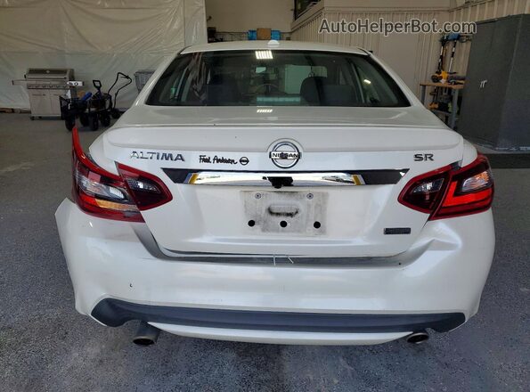 1N4AL3AP8JC285111 2018 NISSAN ALTIMA Белый Вид сзади