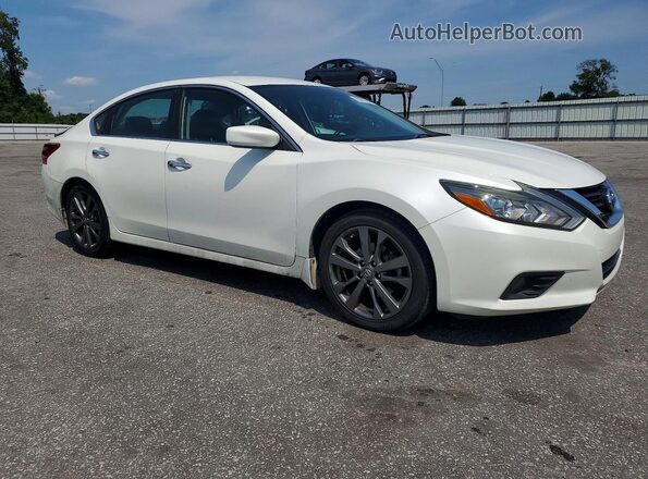 1N4AL3AP8JC285111 2018 NISSAN ALTIMA Белый Передняя правая четверть