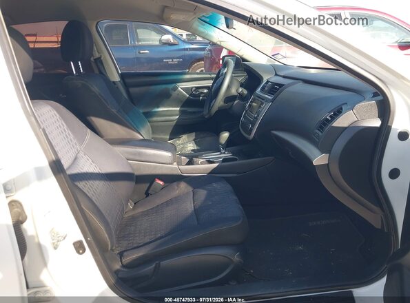 1N4AL3AP9GC157128 2016 NISSAN ALTIMA White Vista interior delantera