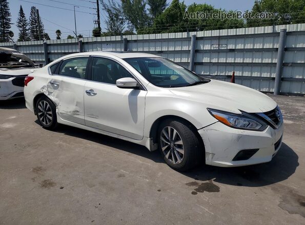 1N4AL3AP9GC161163 2016 NISSAN ALTIMA White Front right