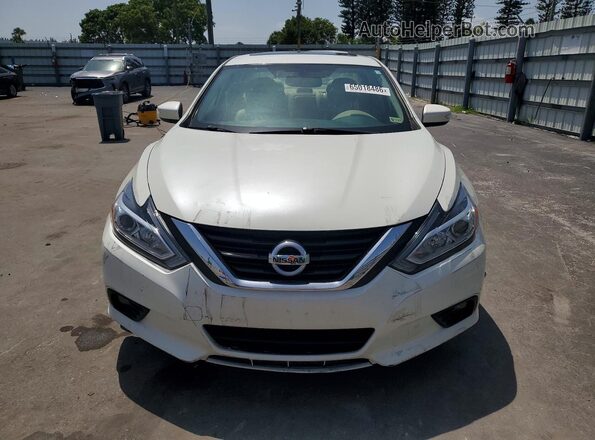 1N4AL3AP9GC161163 2016 NISSAN ALTIMA White Front view