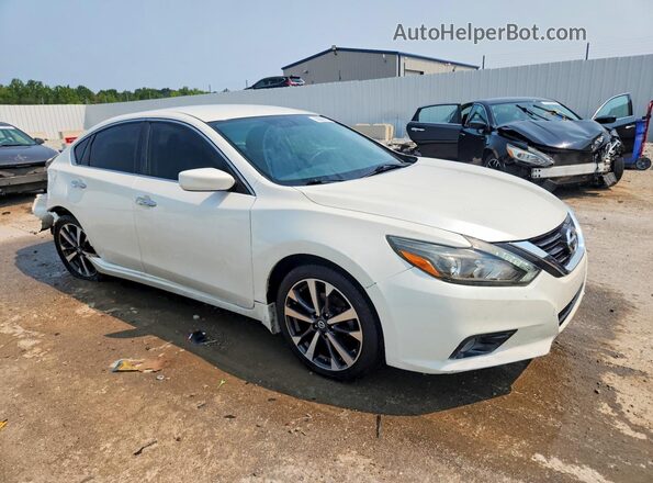 1N4AL3AP9GC180537 2016 NISSAN ALTIMA White Przód prawy