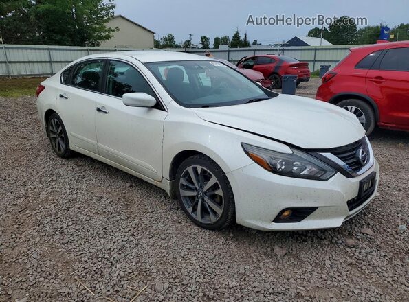 1N4AL3AP9GC288866 2016 NISSAN ALTIMA White Przód prawy