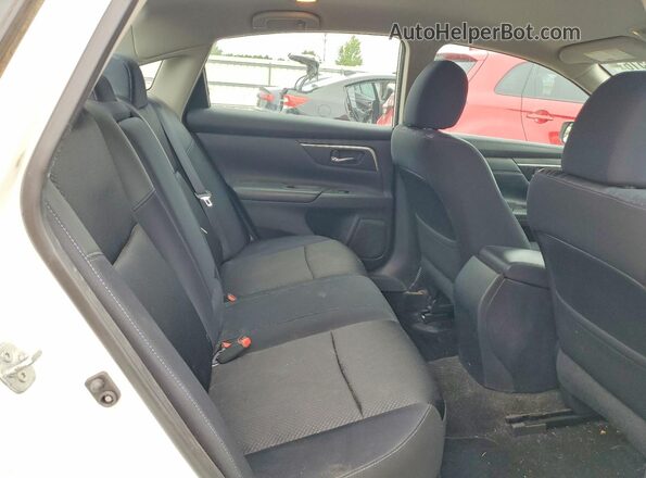 1N4AL3AP9GC288866 2016 NISSAN ALTIMA White Widok tylnych siedzeń