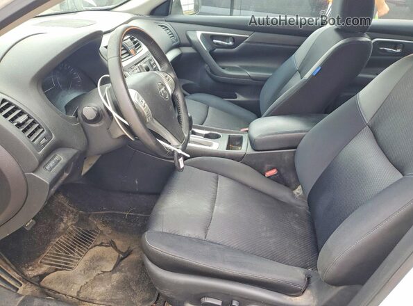1N4AL3AP9GC288866 2016 NISSAN ALTIMA White Widok wnętrza z przodu