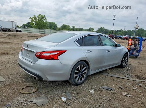 1N4AL3AP9HC168213 2017 NISSAN ALTIMA Silver Tył prawy