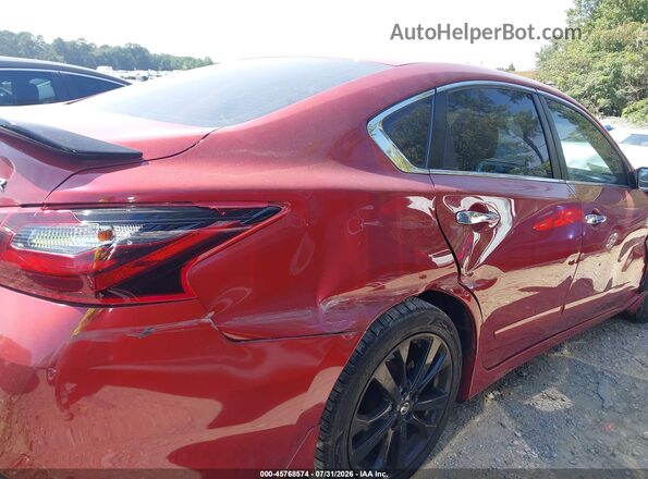 1N4AL3AP9HC207480 2017 NISSAN ALTIMA Red Front view