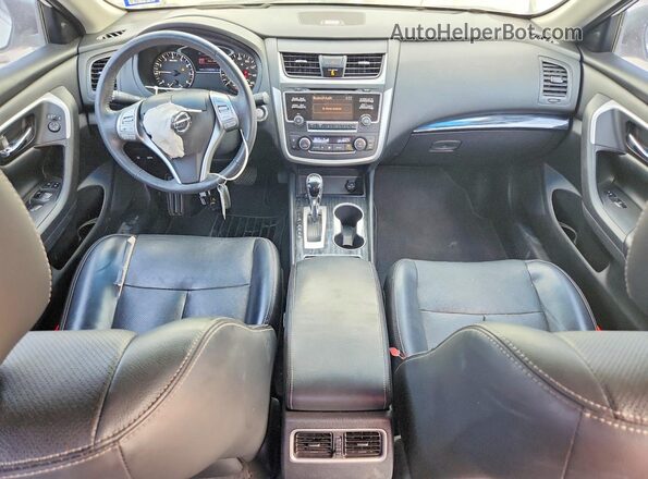 1N4AL3AP9HC235151 2017 NISSAN ALTIMA Белый Вид панели приборов