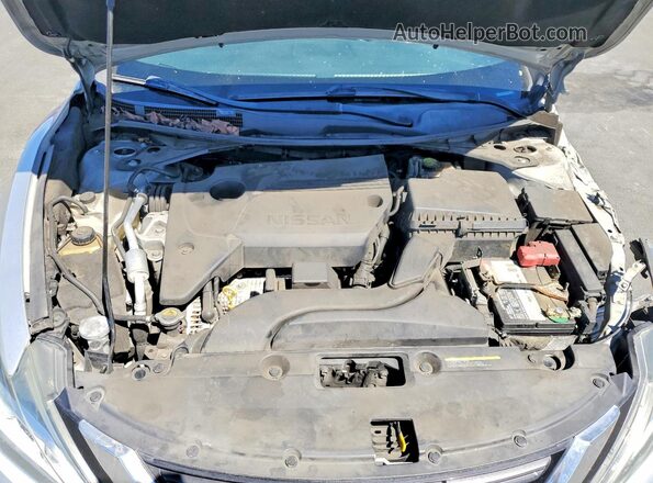 1N4AL3AP9HC252595 2017 NISSAN ALTIMA Silver Սալոնի հետևի տեսք