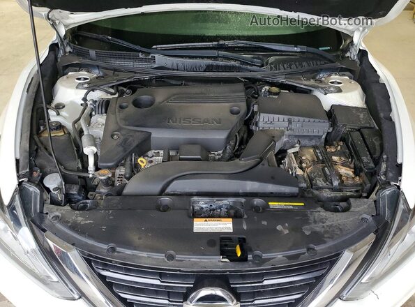 1N4AL3AP9HC255206 2017 NISSAN ALTIMA White Vista interior trasera